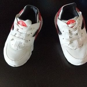 Toddler nike Huaraches